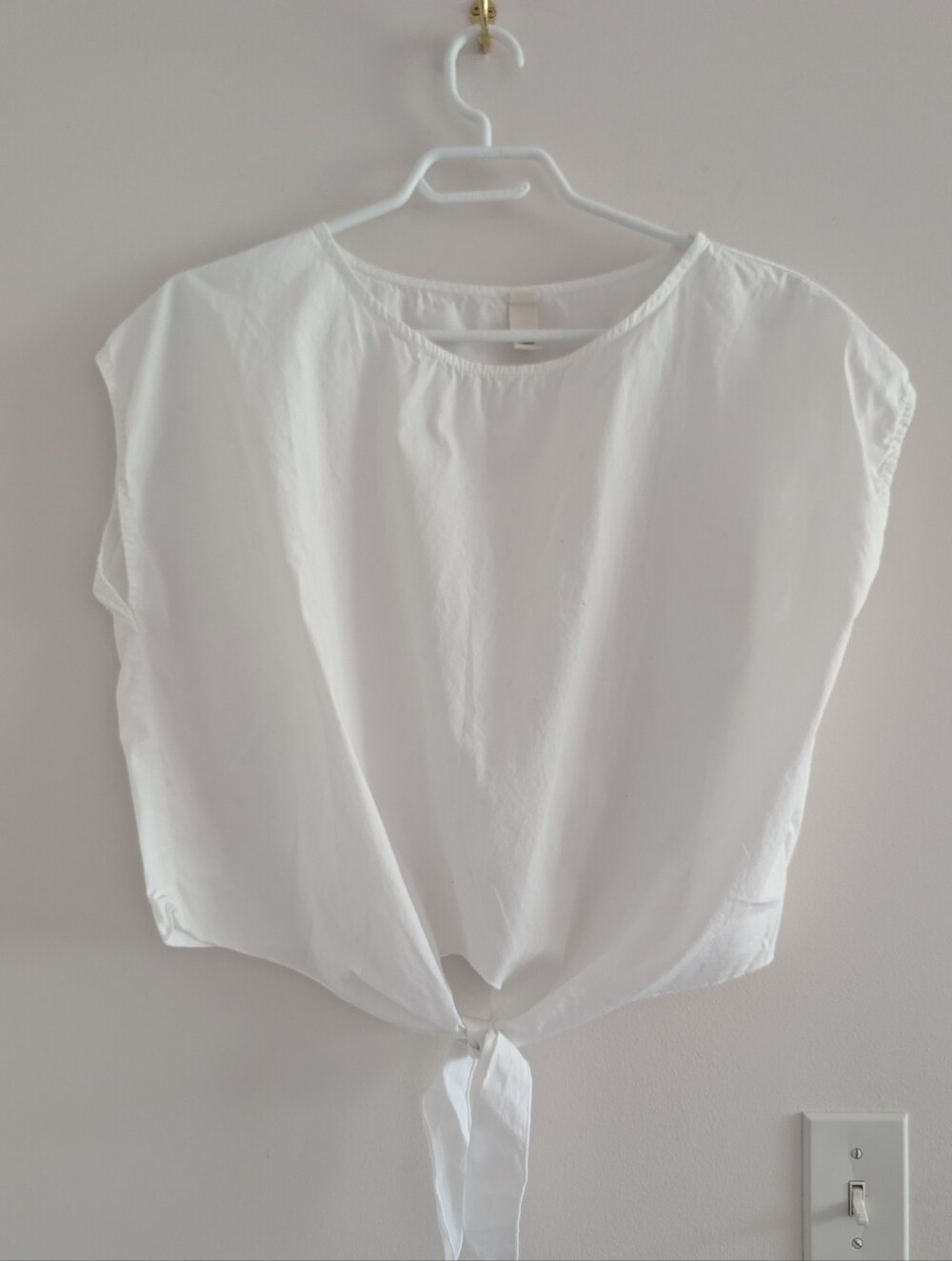 3/$30 Crisp White 100% Cotton Tie Front Top